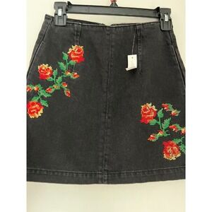 Denim Mini Skirt Floral Embroidered Black Wash‎ Casual Skater Style